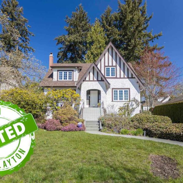 3341 W 35TH AVENUE, Vancouver | 3,489 sq. ft. | 60’ x 140.25’ 8,415 sq. ft. lot | 3 bedroom + 3 bathroom | Dunbar | Close to Kerrisdale and Dunbar shopping and Private Schools | Perfect lot to build new 5,000 sq. ft. house | $3,668,000